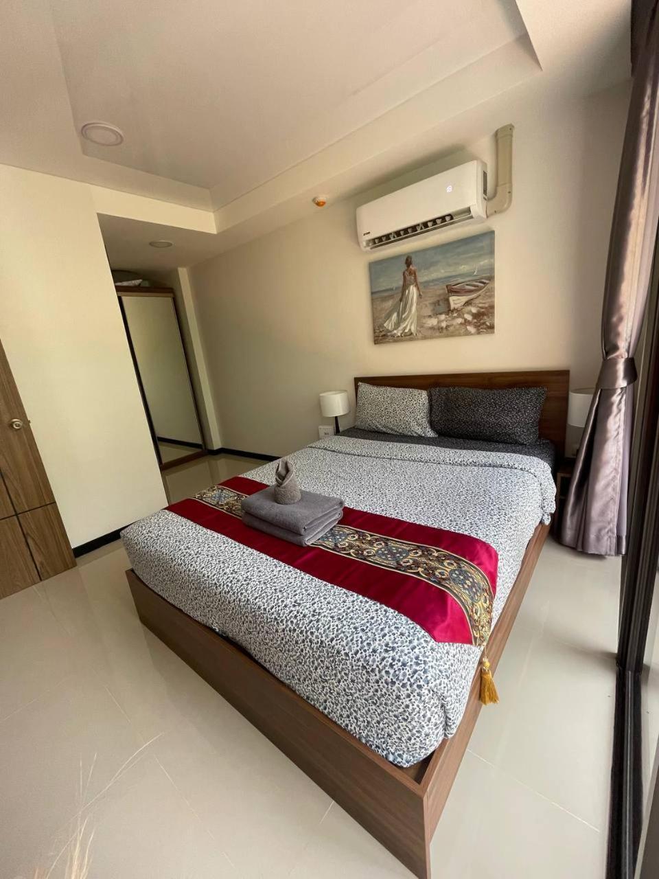 Naiharn Pearl Condo Hotel By Villacarte Nai Harn Quarto foto